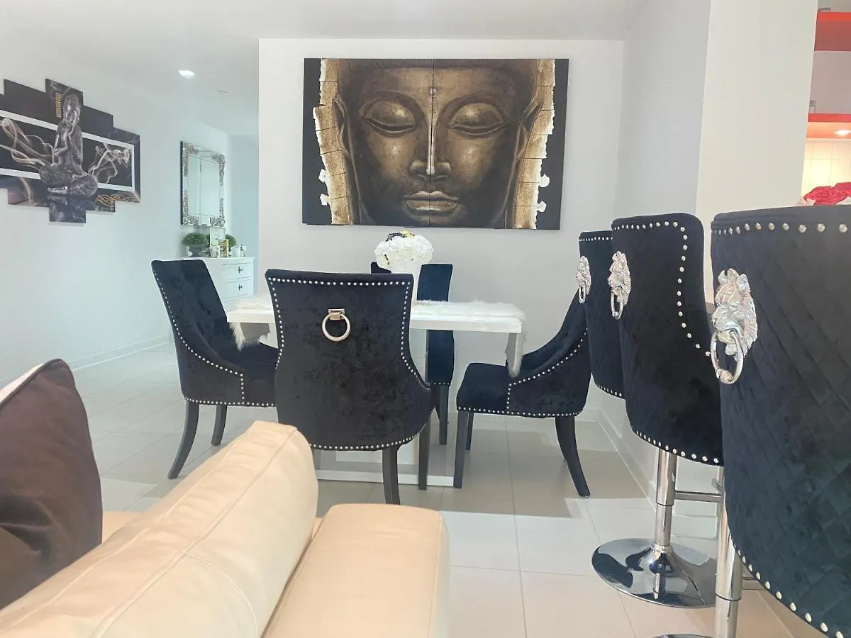 Off 13 Apartment London
