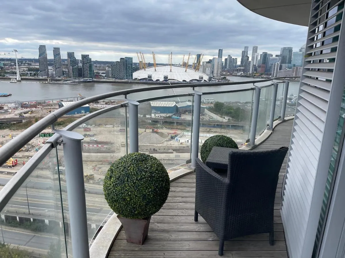 Off 13 Apartment London United Kingdom