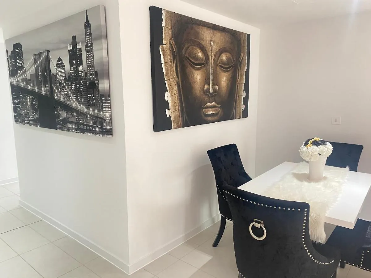 Off 13 Apartment London