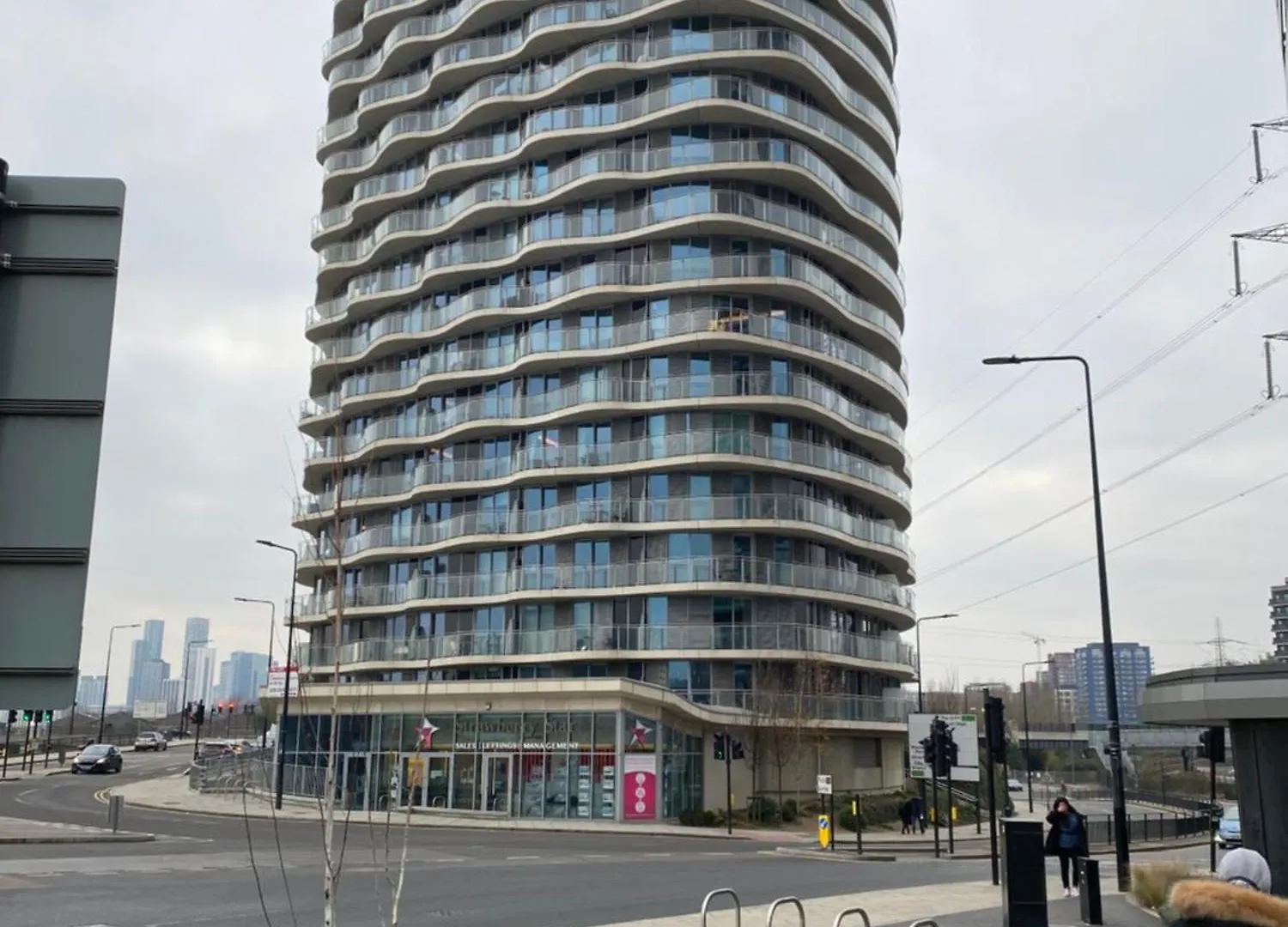Off 13 Apartment London